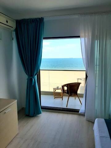 Фотографии Гостевой дом Vila Ryanna Beach г. Эфорие-Норд (Румыния) №1 Фото Гостевой дом Vila Ryanna Beach г. Эфорие-Норд 1