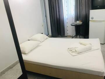 Фото номера Двухместный номер с 1 кроватью и балконом Отель Vila Yzabelle г. Эфорие-Норд 15