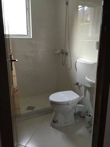 Фото номера Трехместный номер с собственной ванной комнатой Гостевой дом Casa Titi г. Эфорие-Норд 4