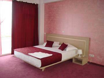 Фото номера Люкс с 1 спальней Отель Hotel Vis г. Эфорие-Норд 8