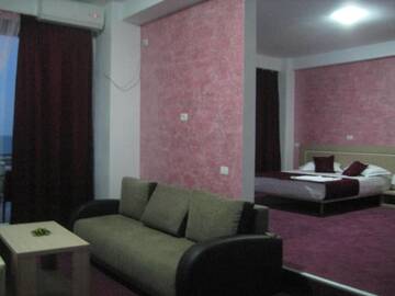 Фото номера Люкс с 1 спальней Отель Hotel Vis г. Эфорие-Норд 9