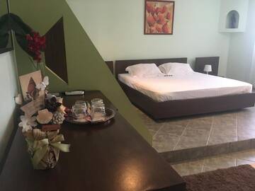 Фото номера Номер-студио Гостевой дом Vila Casa Esy г. Эфорие-Норд 2