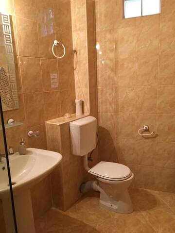 Фото номера Номер-студио (4 взрослых) Гостевой дом Vila Casa Esy г. Эфорие-Норд 3