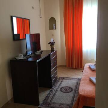 Фото номера Стандартный двухместный номер с 1 кроватью Гостевой дом Vila Casa Esy г. Эфорие-Норд 6