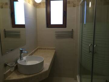 Фото номера Двухместный номер с 1 кроватью и балконом Отель Lucas Boutique Hotel г. Эфорие-Норд 18