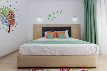 Фото номера Двухместный номер с 1 кроватью Гостевой дом Vila Ryanna Beach г. Эфорие-Норд 10