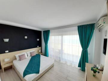 Фото номера Двухместный номер с 1 кроватью с видом на море Гостевой дом Vila Ryanna Beach г. Эфорие-Норд 7