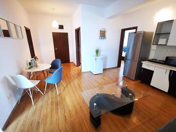 Фото номера Апартаменты с 2 спальнями и видом на море Апарт-отели Apartamente Gala Residence Eforie Nord г. Эфорие-Норд 9