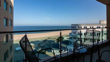Фото номера Апартаменты с 1 спальней и видом на море Апарт-отели Apartamente Gala Residence Eforie Nord г. Эфорие-Норд 18
