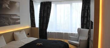 Фото номера Двухместный номер с 1 кроватью с видом на море Отель Aqvatonic Hotel - Steaua de Mare г. Эфорие-Норд 4