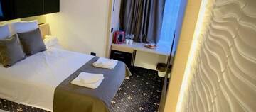 Фото номера Трехместный номер Отель Aqvatonic Hotel - Steaua de Mare г. Эфорие-Норд 2