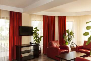 Фото номера Люкс Отель Hotel Grand г. Эфорие-Норд 4